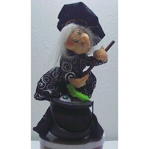 ANNALEE 2012  HALLOWEEN WITCHES BREW 10" Doll WITH EYEBALL & WORM